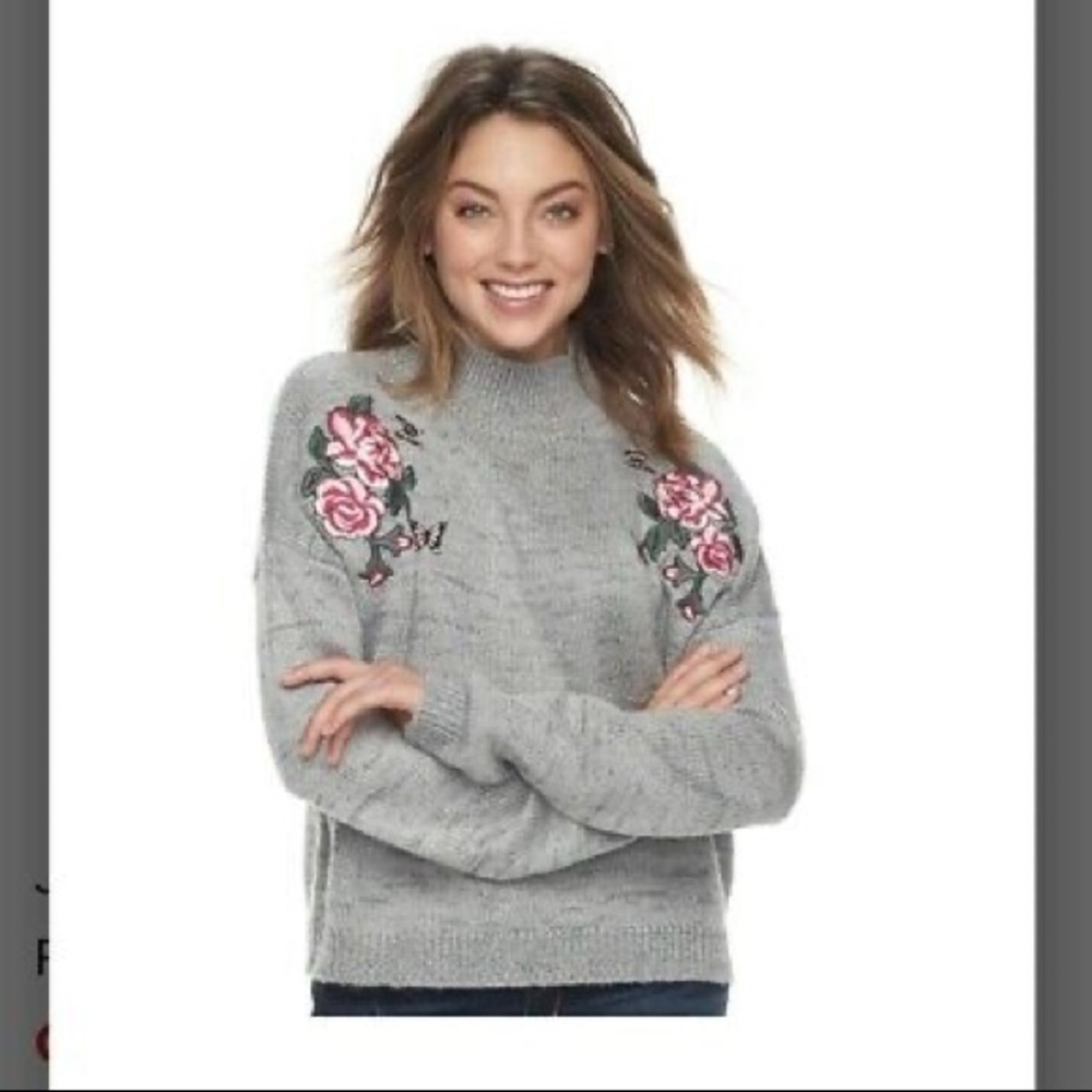 Cloud Chaser Embroidered Floral Mock Neck Sweater - Picture 7 of 10